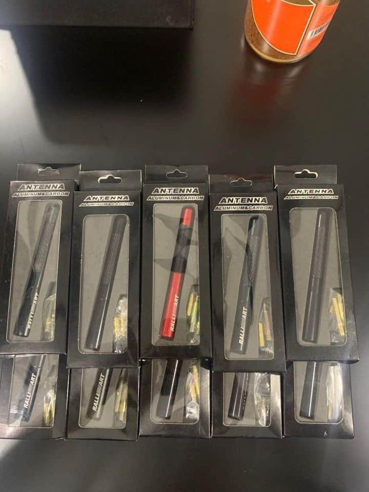 Carbon Ralliart Antenna