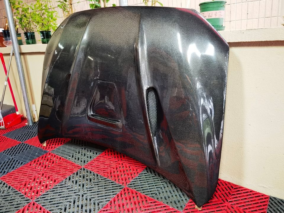 Carbon Hood V2