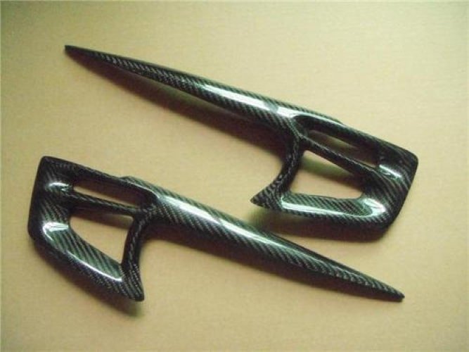 Carbon Big Eye Lip