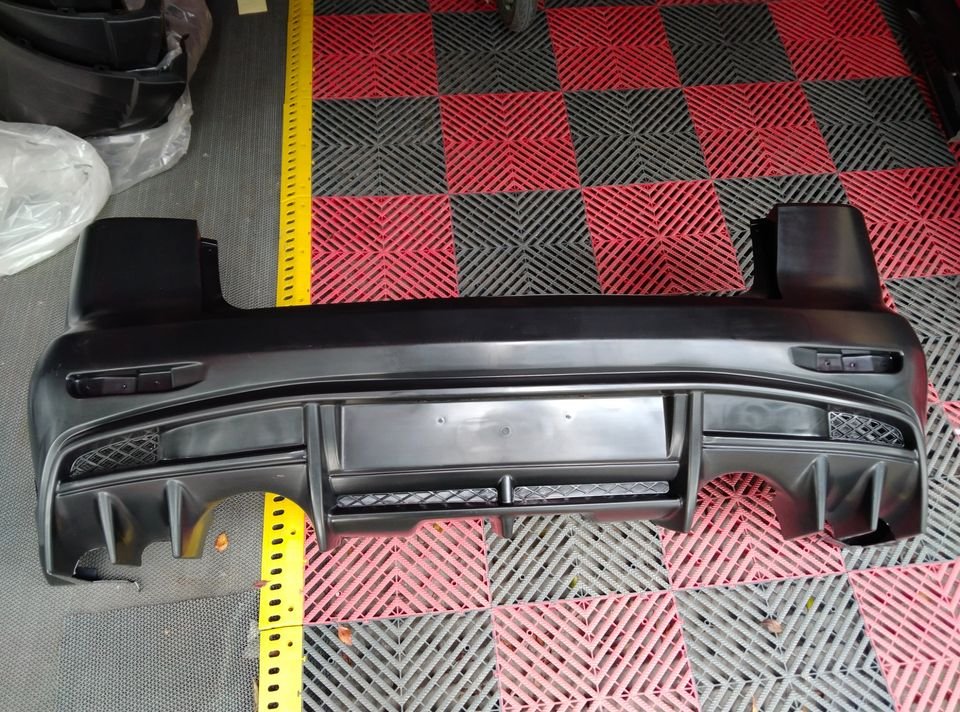 VARIS V3 Rear Bumper PP