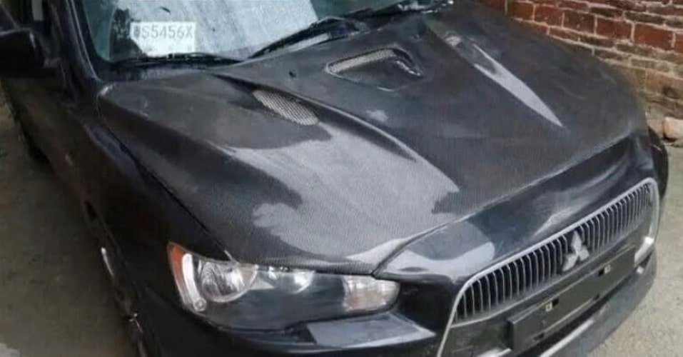 Carbon Hood V2