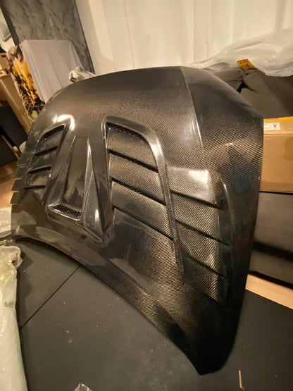 Varis V4 Carbon Hood