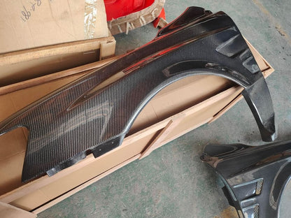 Varis V2 Carbon Wide Fender