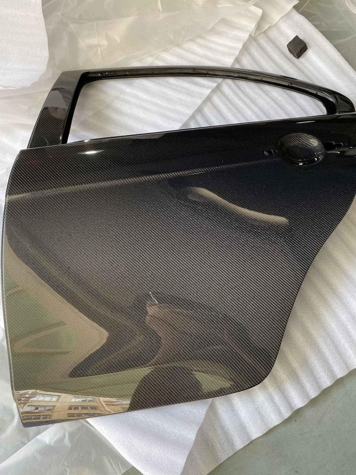 Carbon Door