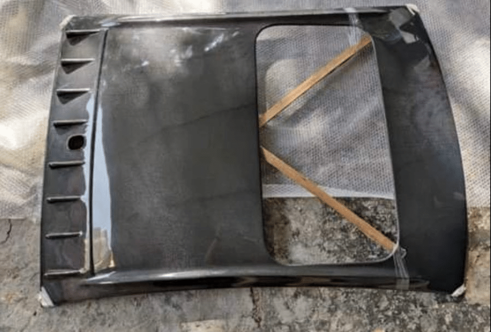 Carbon Roof Vortex