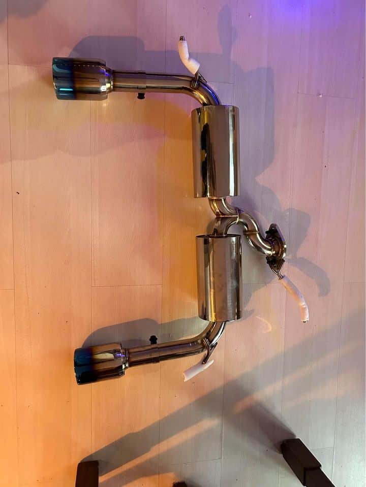 Ezos Exhaust 2.5