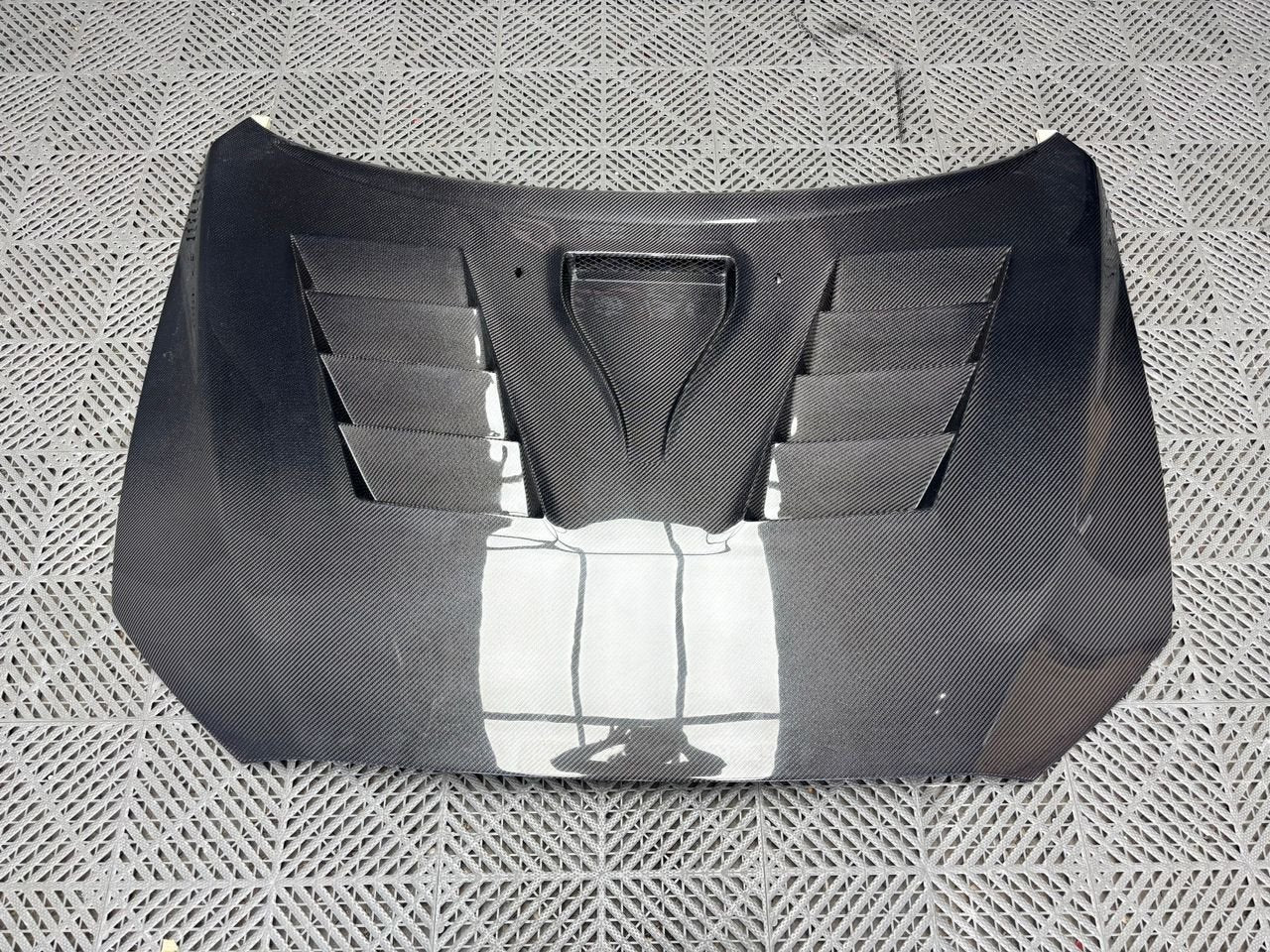 Mugen Carbon Hood