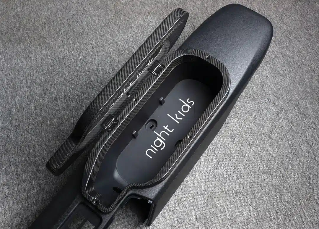 Carbon Armrest