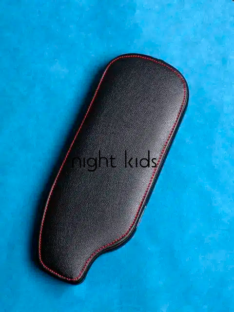 Carbon Armrest