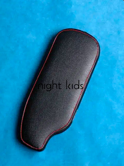 Carbon Armrest
